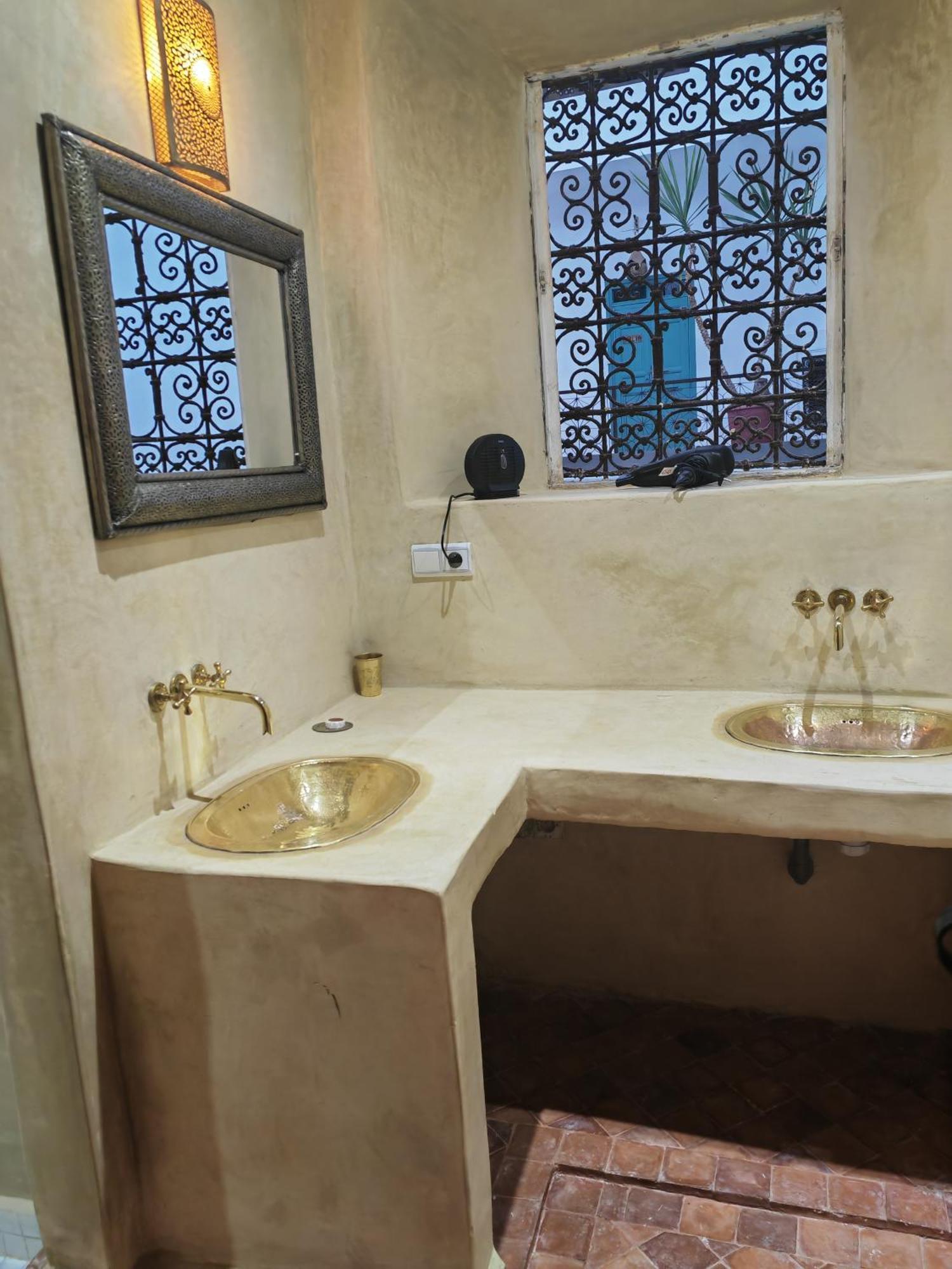Riad Villa Berna Under Swiss Management Марракеш Екстер'єр фото